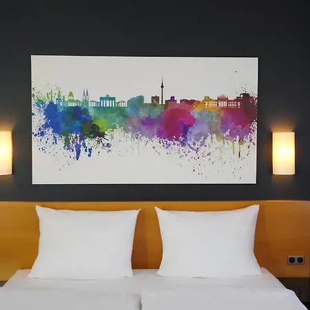 Wyndham Garden Potsdam Hotel Exterior photo