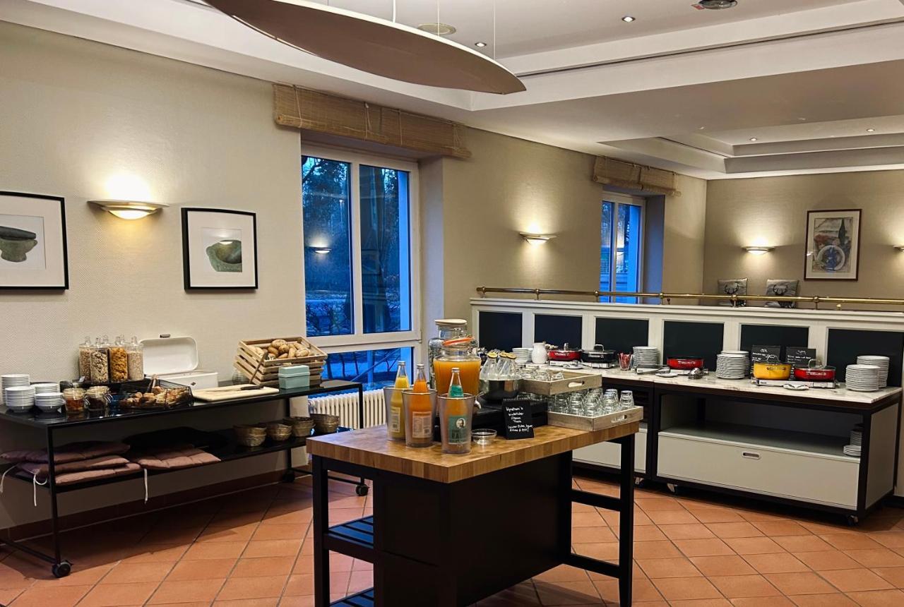 Wyndham Garden 4*