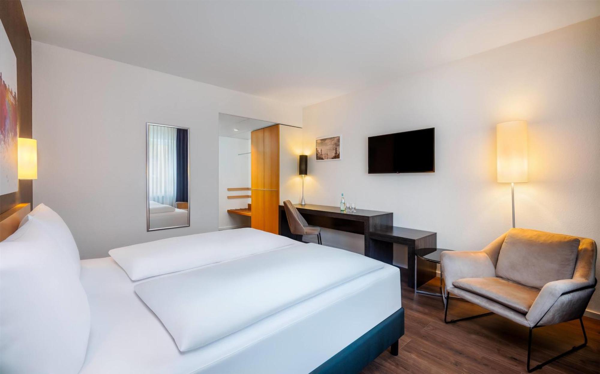 Wyndham Garden Hotel
